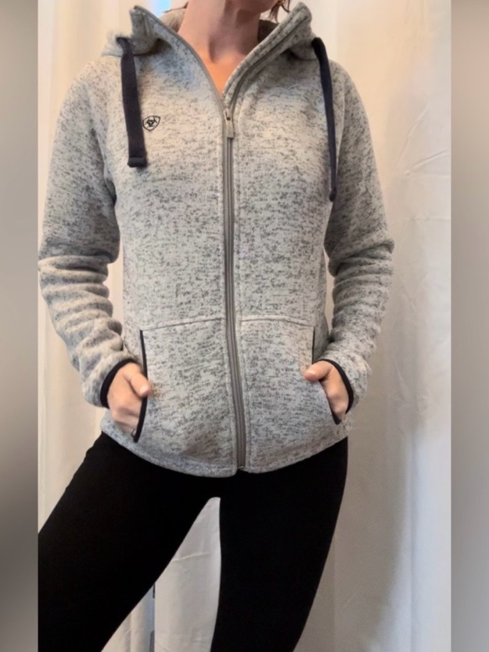 Ariat - Women's zip-up hoodie with fleece